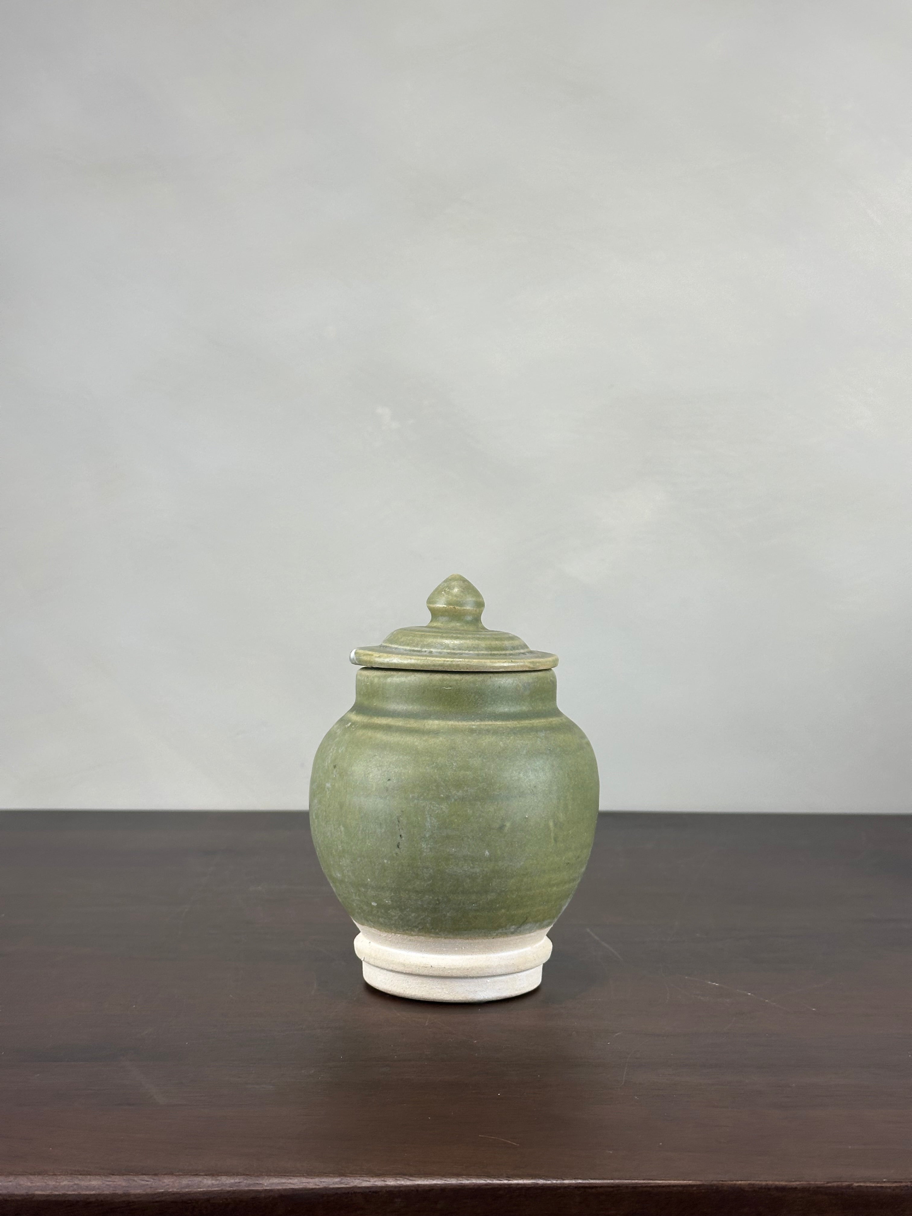 GREEN JAR WITH LID