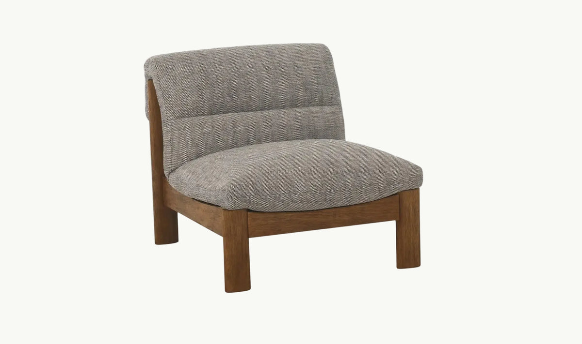 THE HARLOW ACCENT CHAIR