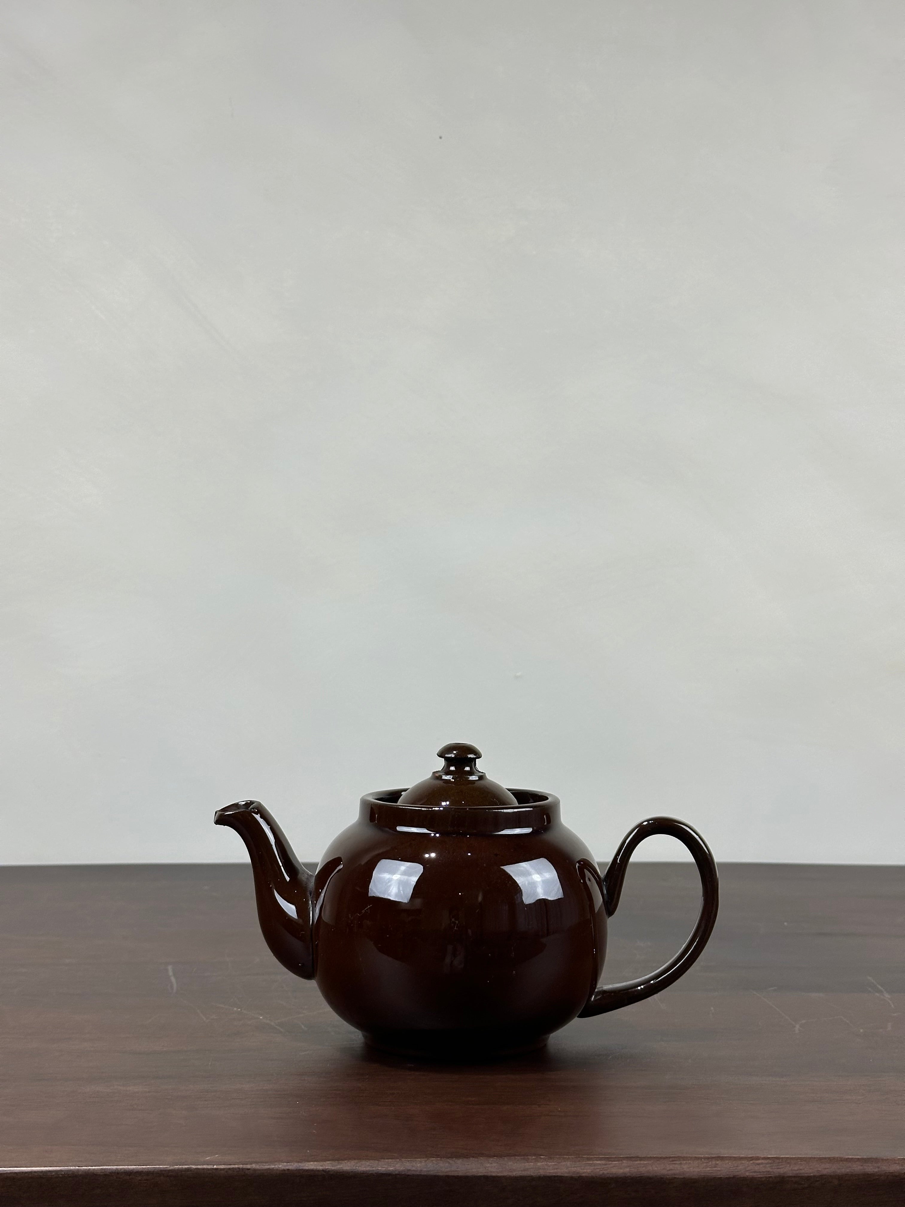 CERAMIC BROWN TEAPOT
