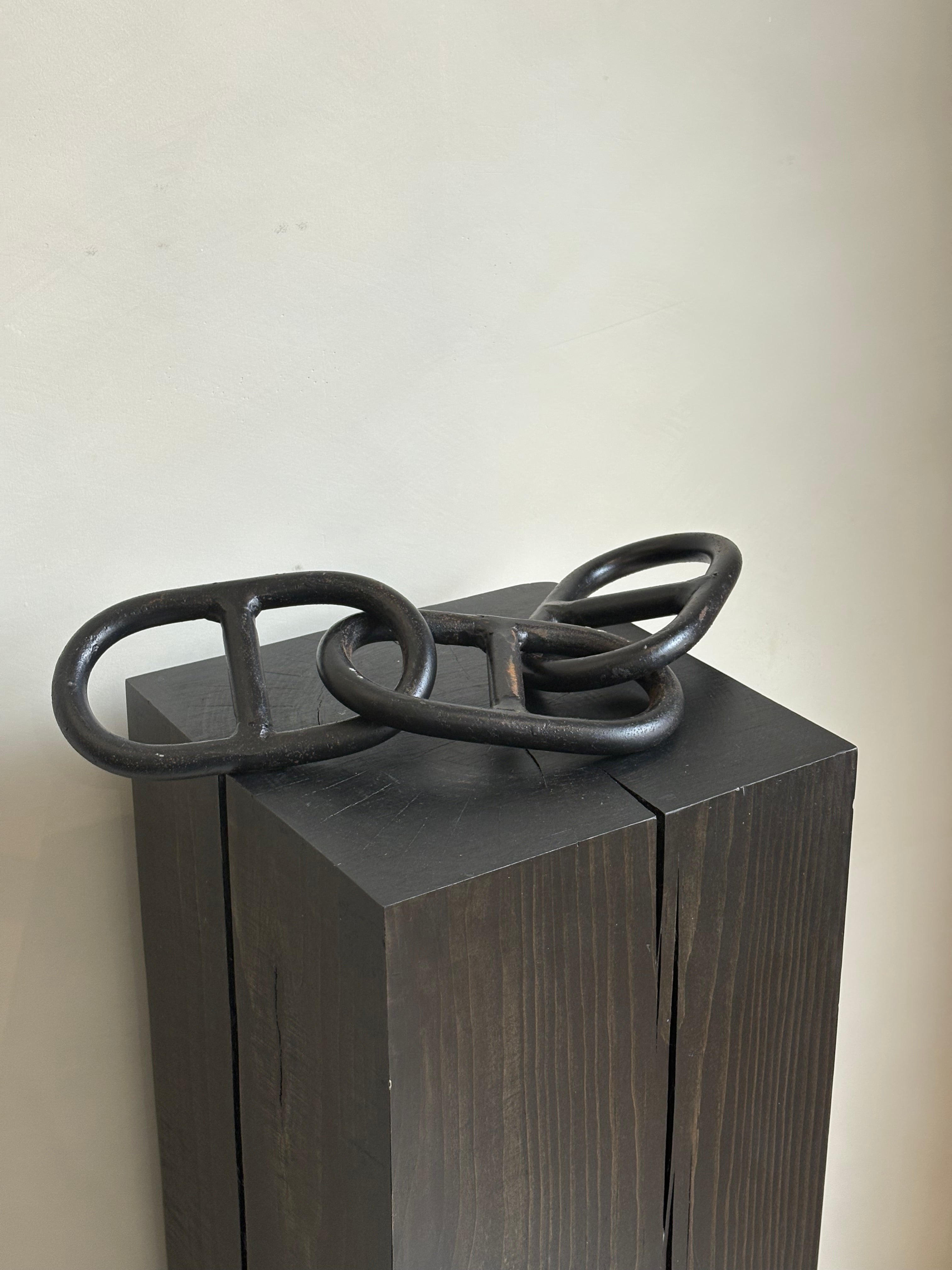 HUBBARD IRON LINKS