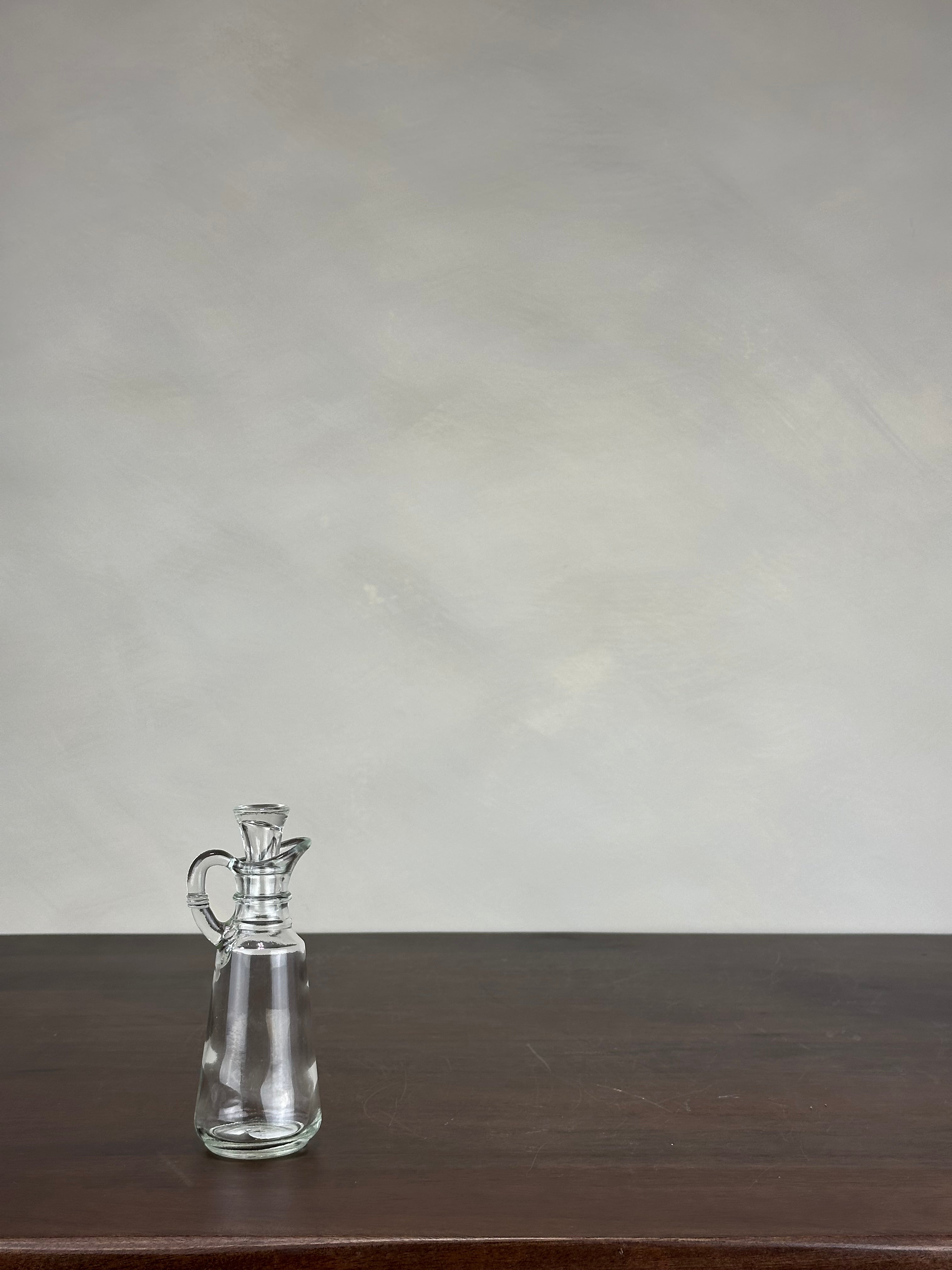 GLASS OIL DISPENSER