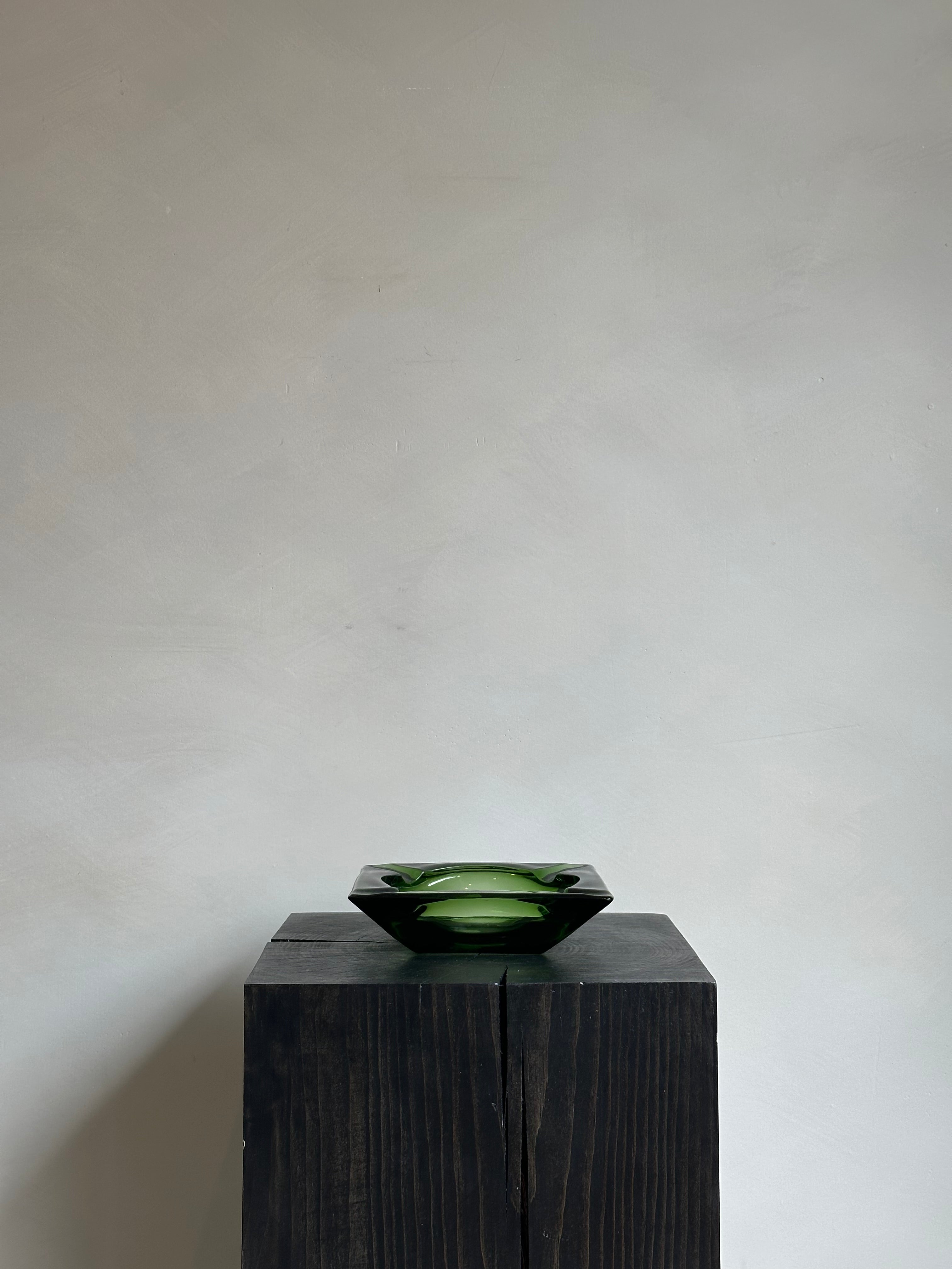 GREEN ASH TRAY