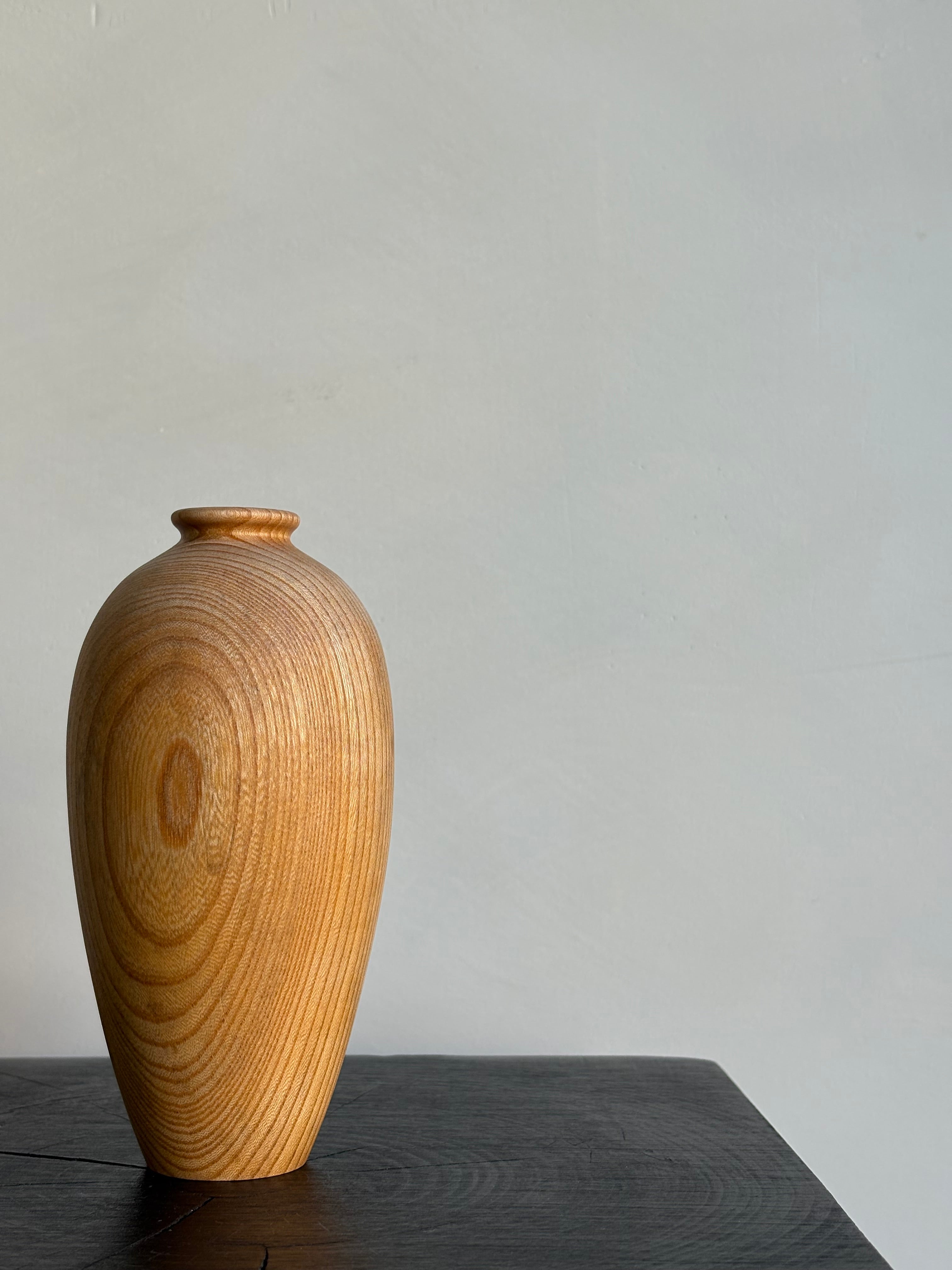 WOODEN VASE