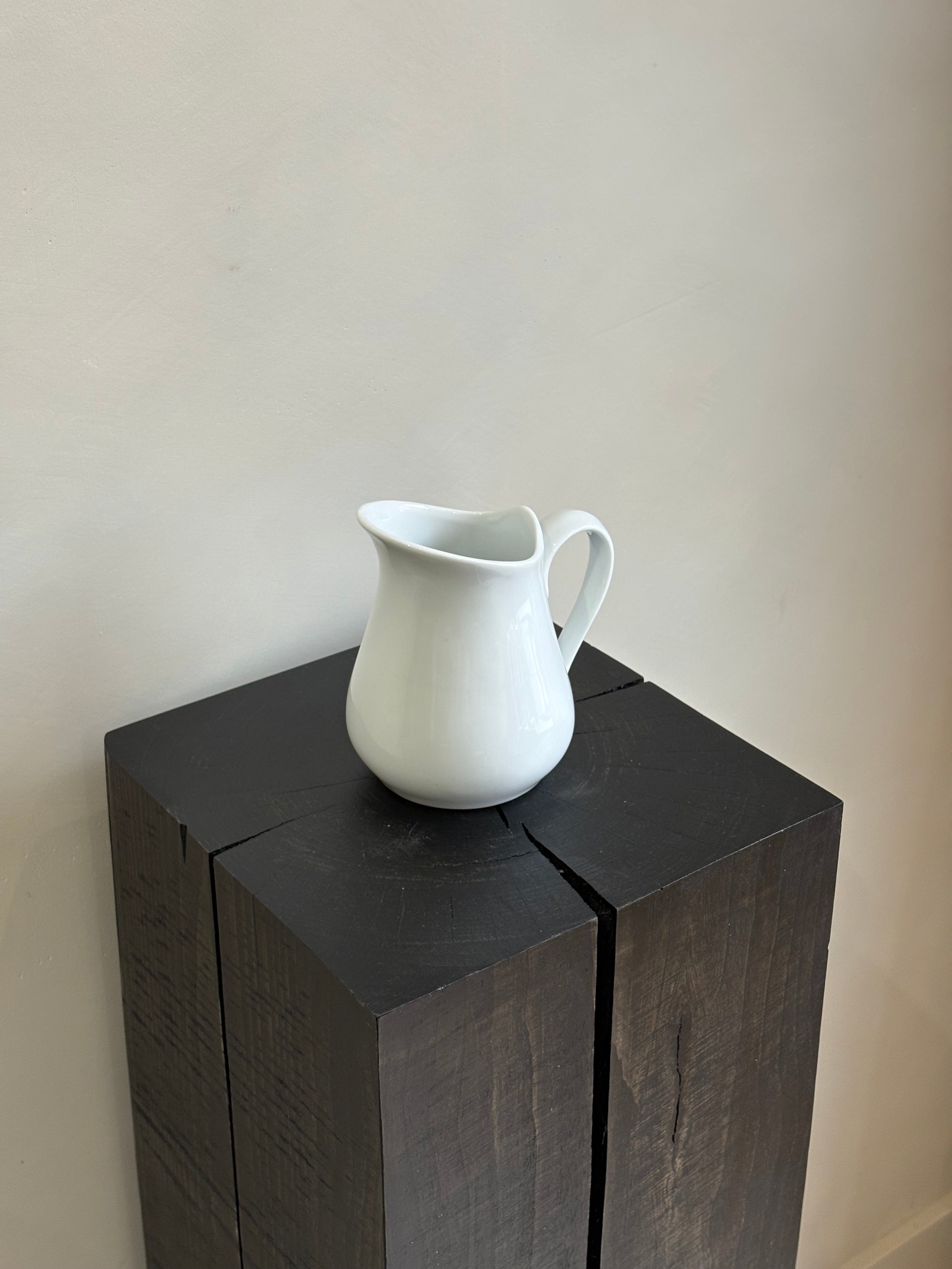 SIMPLE WHITE PITCHER