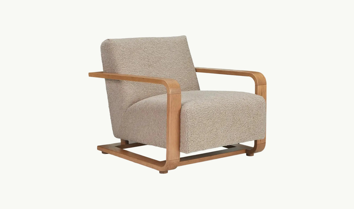 THE CAMDEN LOUNGE CHAIR