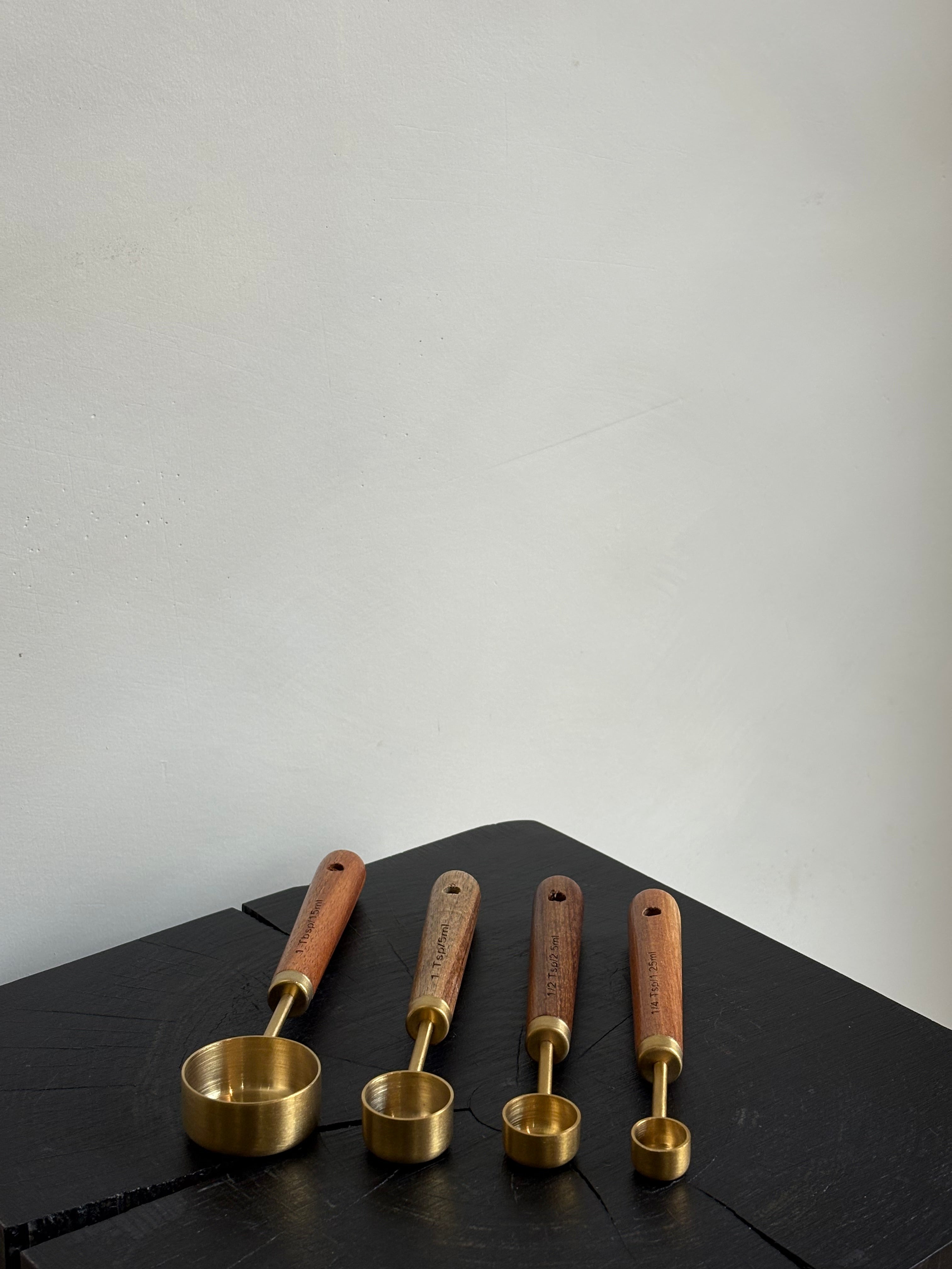 GOLD MEASURING SPOON SET