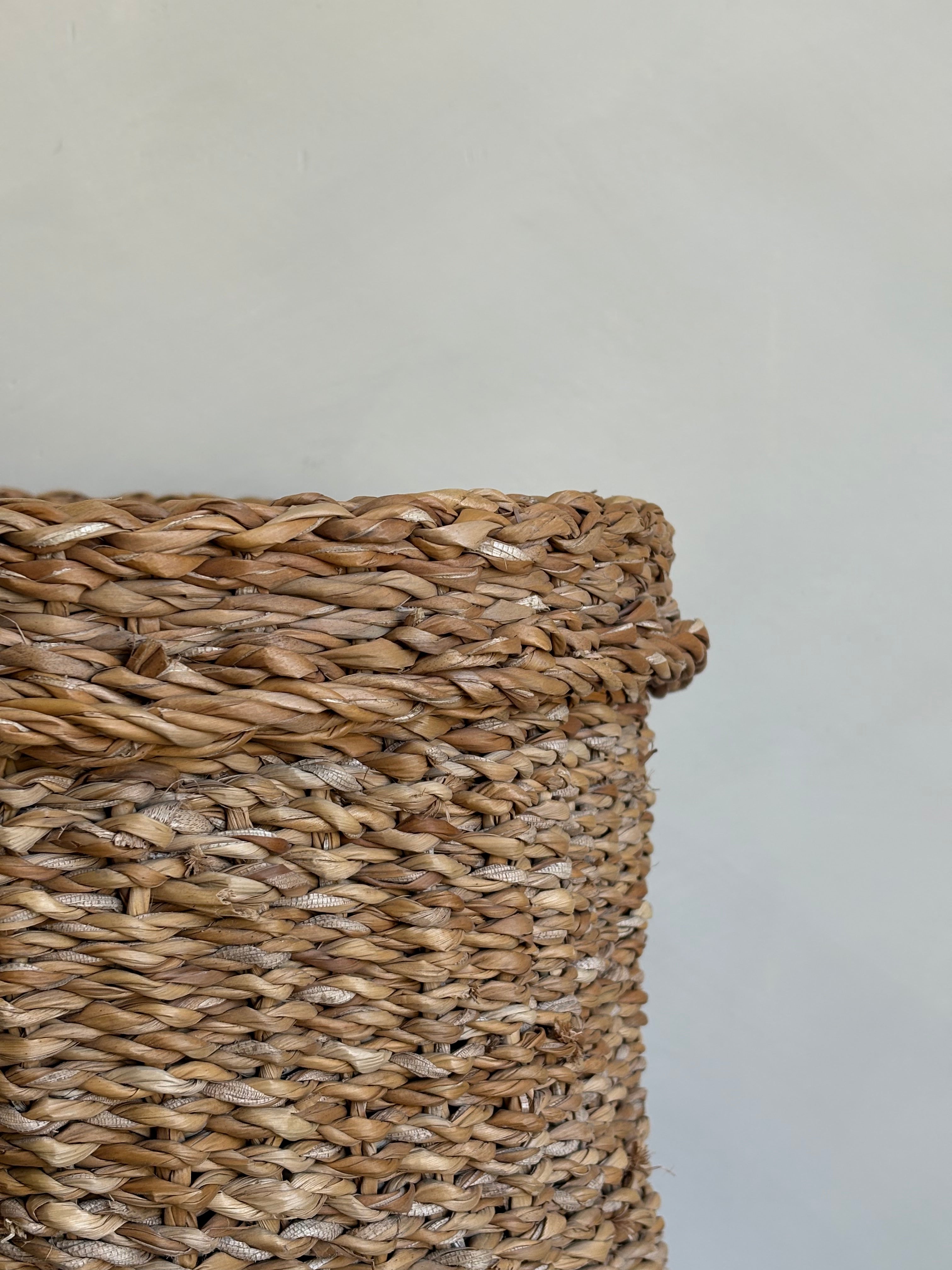 OLLIE ROUND BASKET