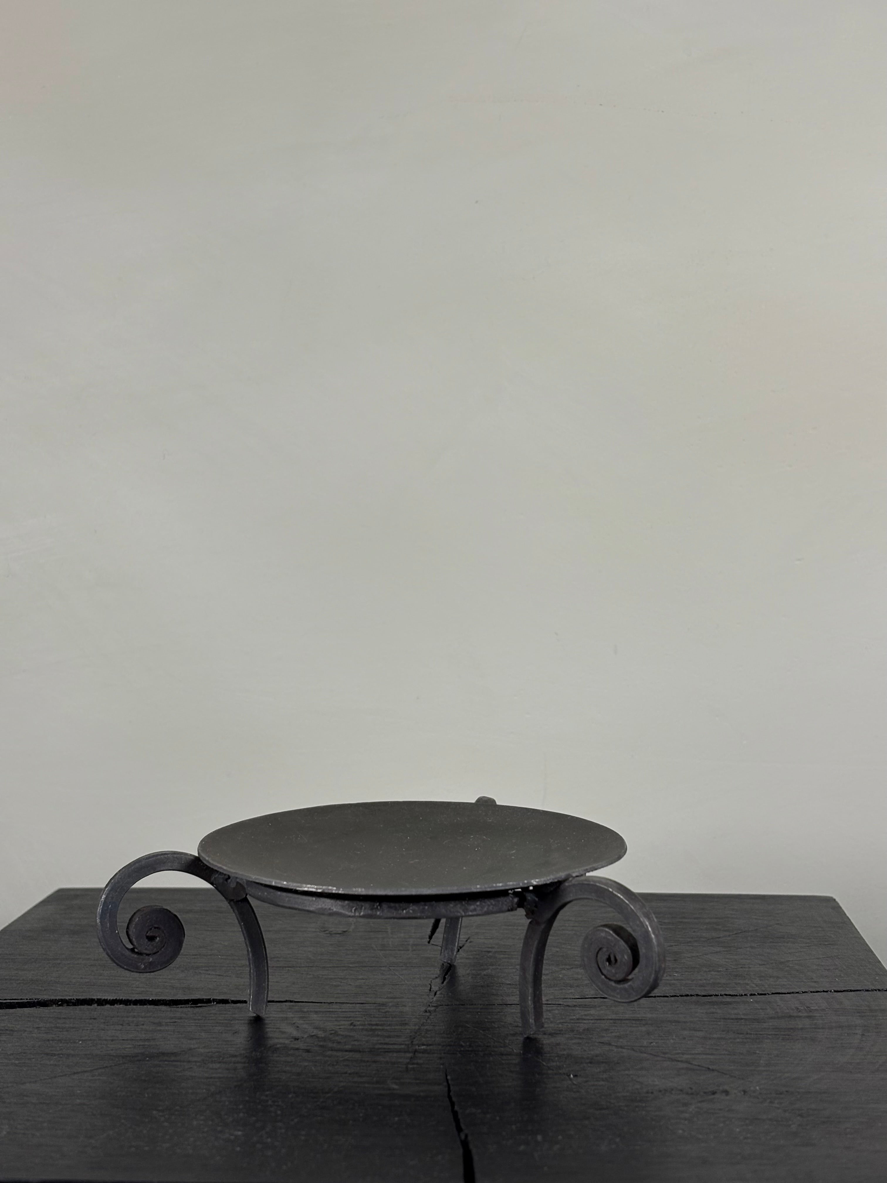 BROWN PILLAR CANDLE HOLDER