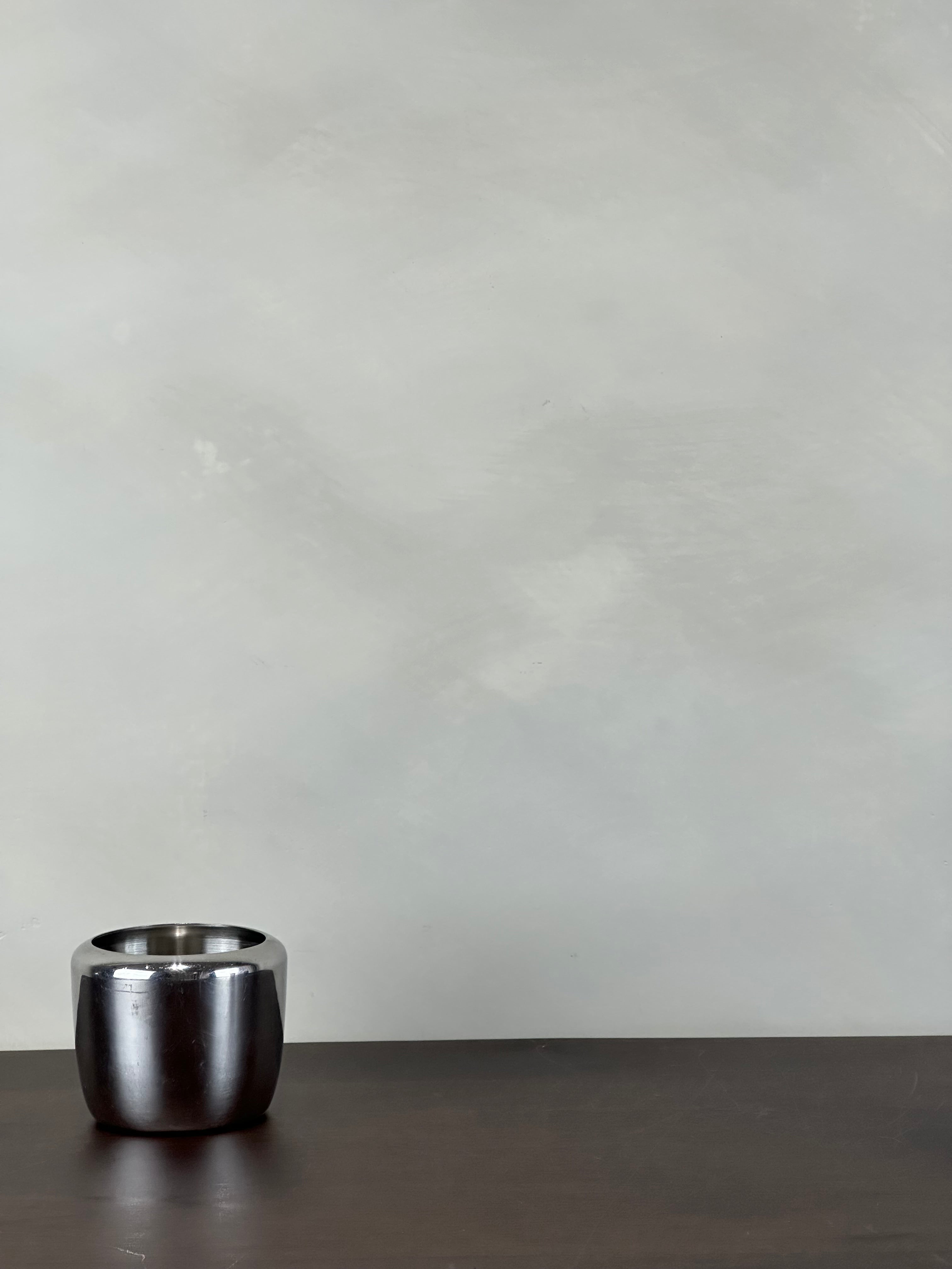 SMALL CHROME SERVING BOWL