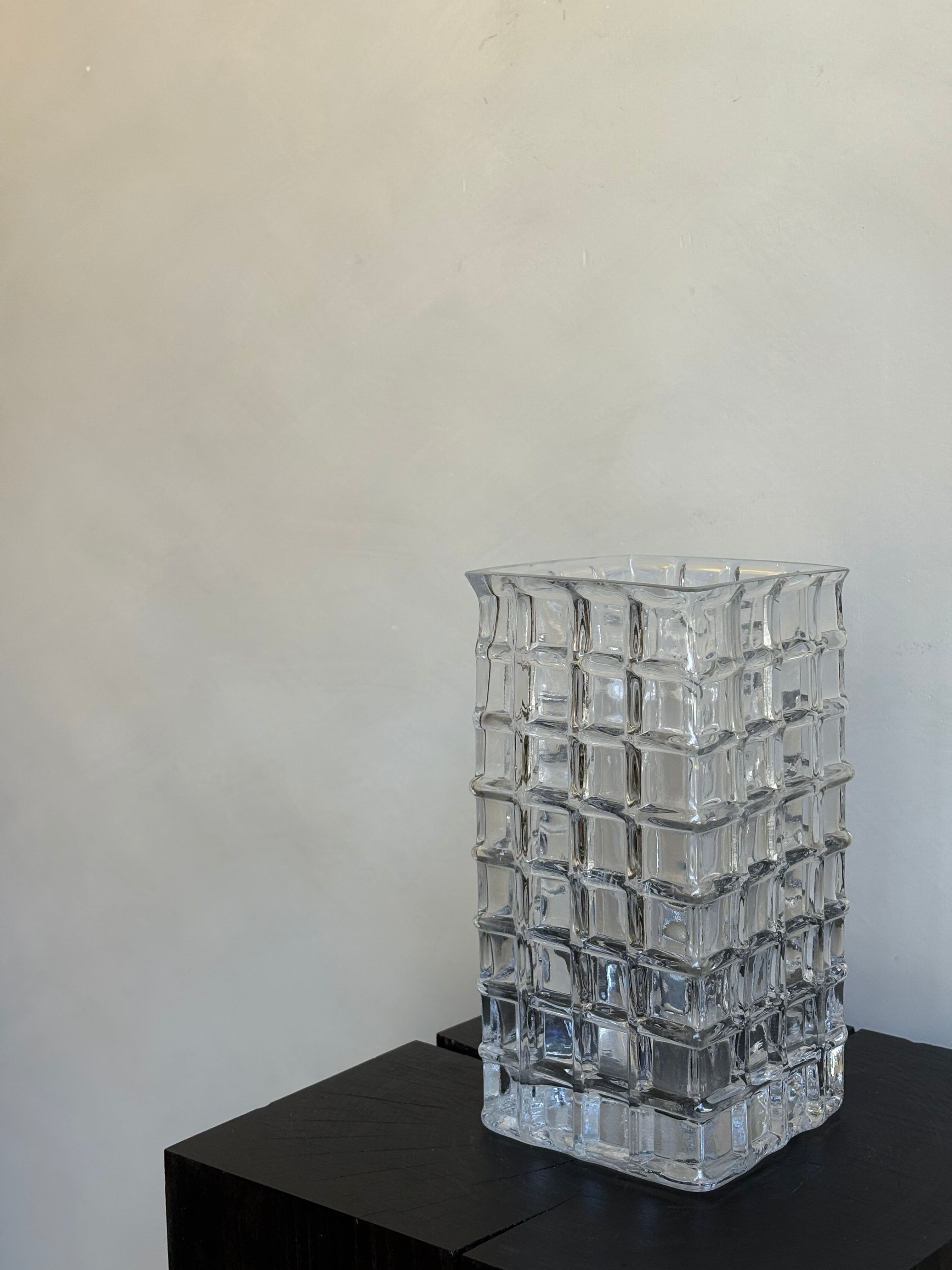 CUBED GLASS VASE