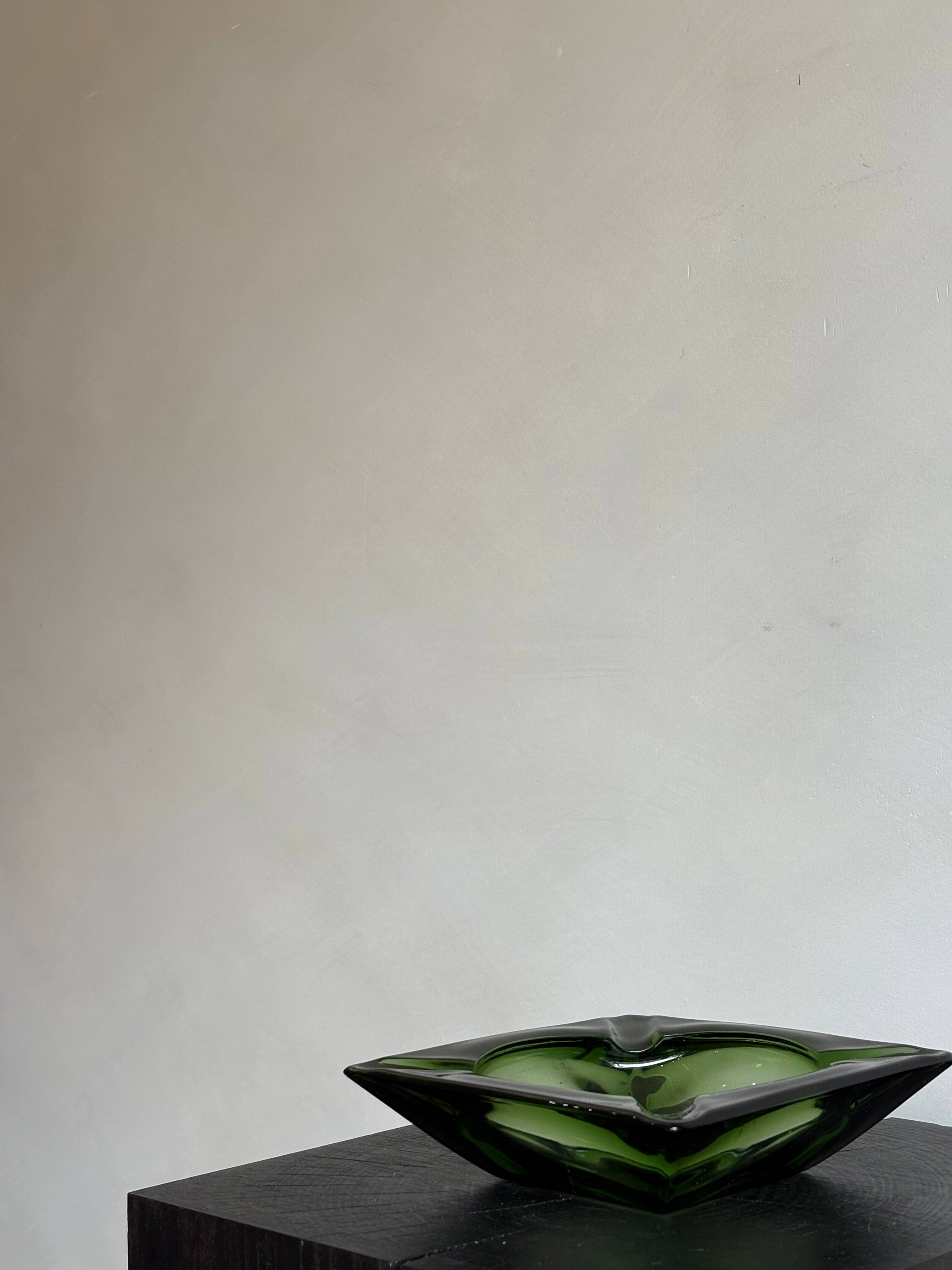 GREEN ASH TRAY