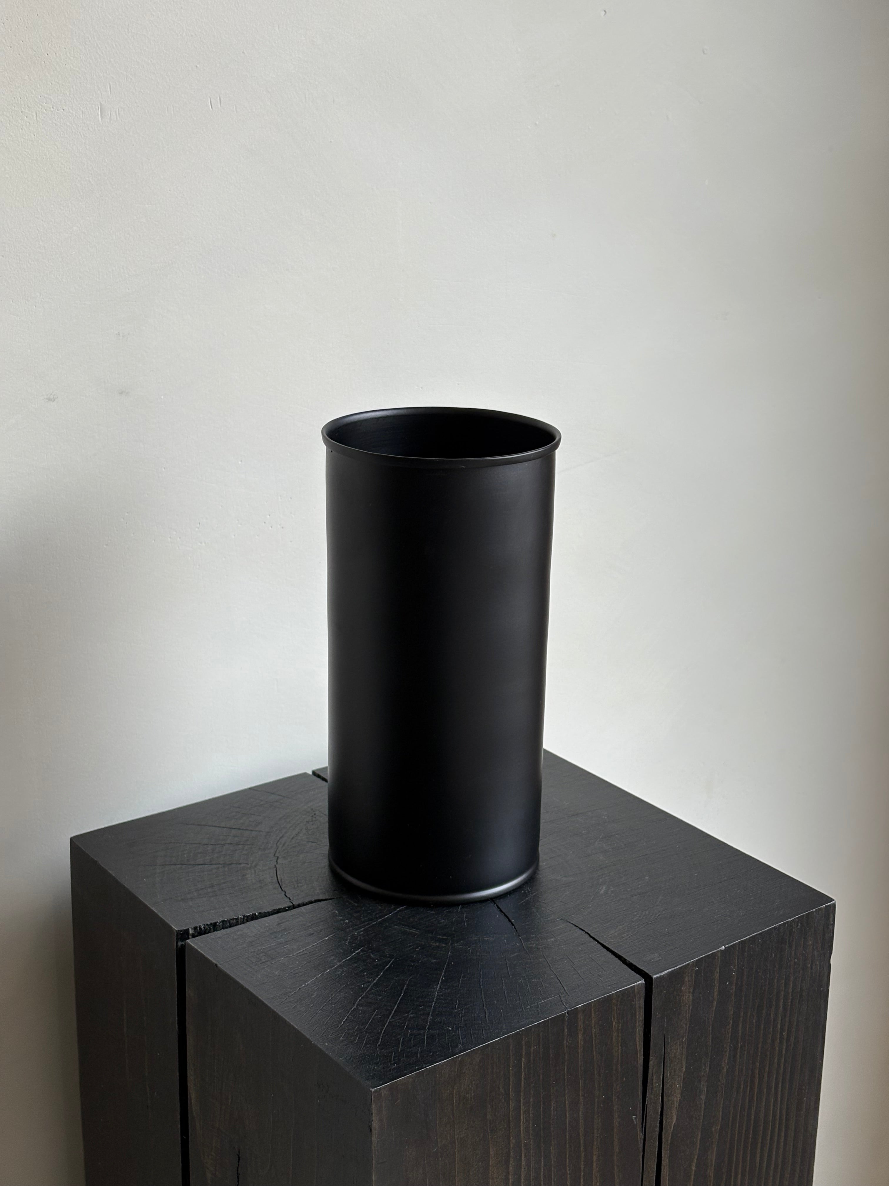 GENUINE BLACK VASE