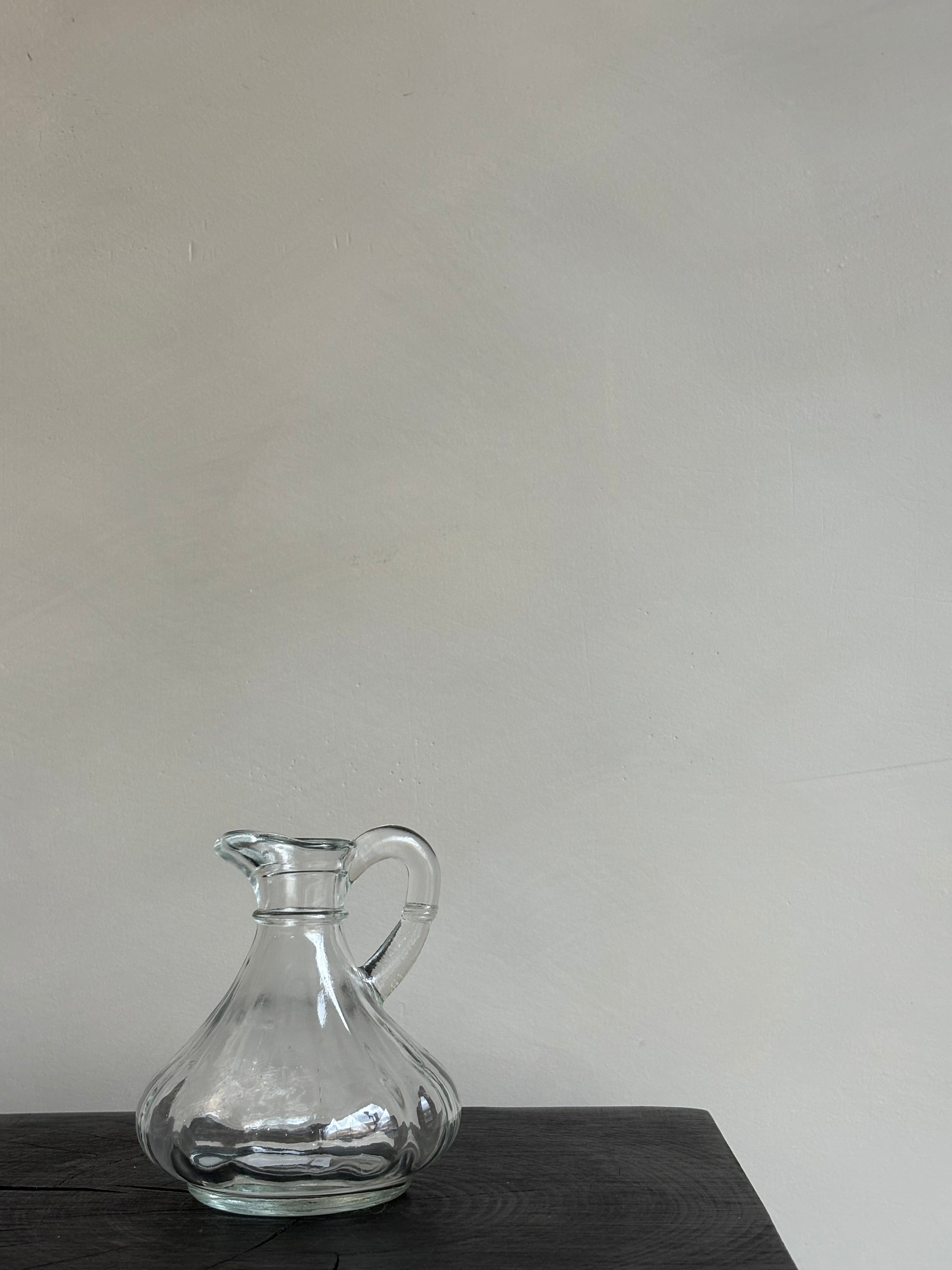 TRADITIONAL CRUET