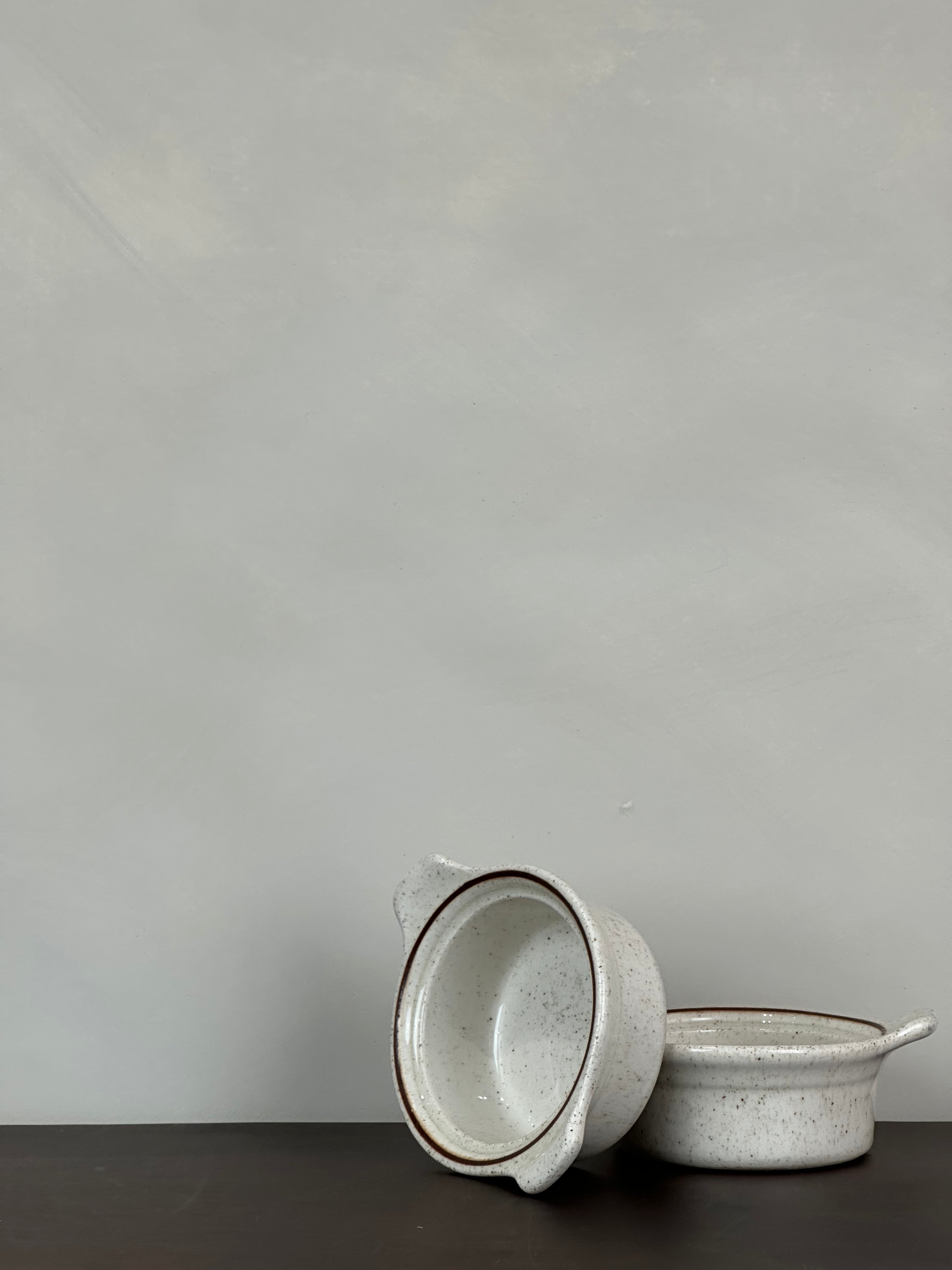 CERAMIC BOWLS