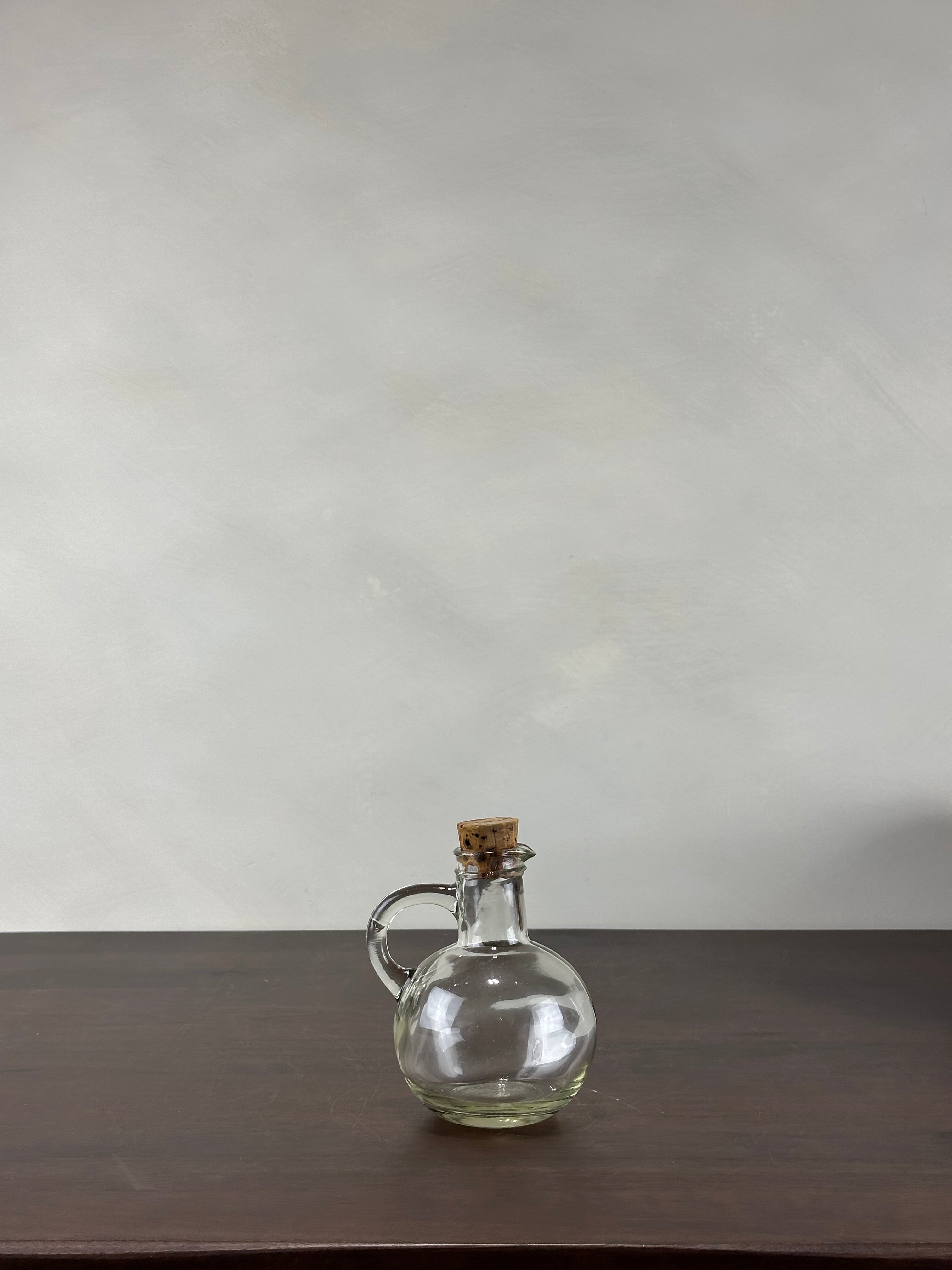 GLASS JAR