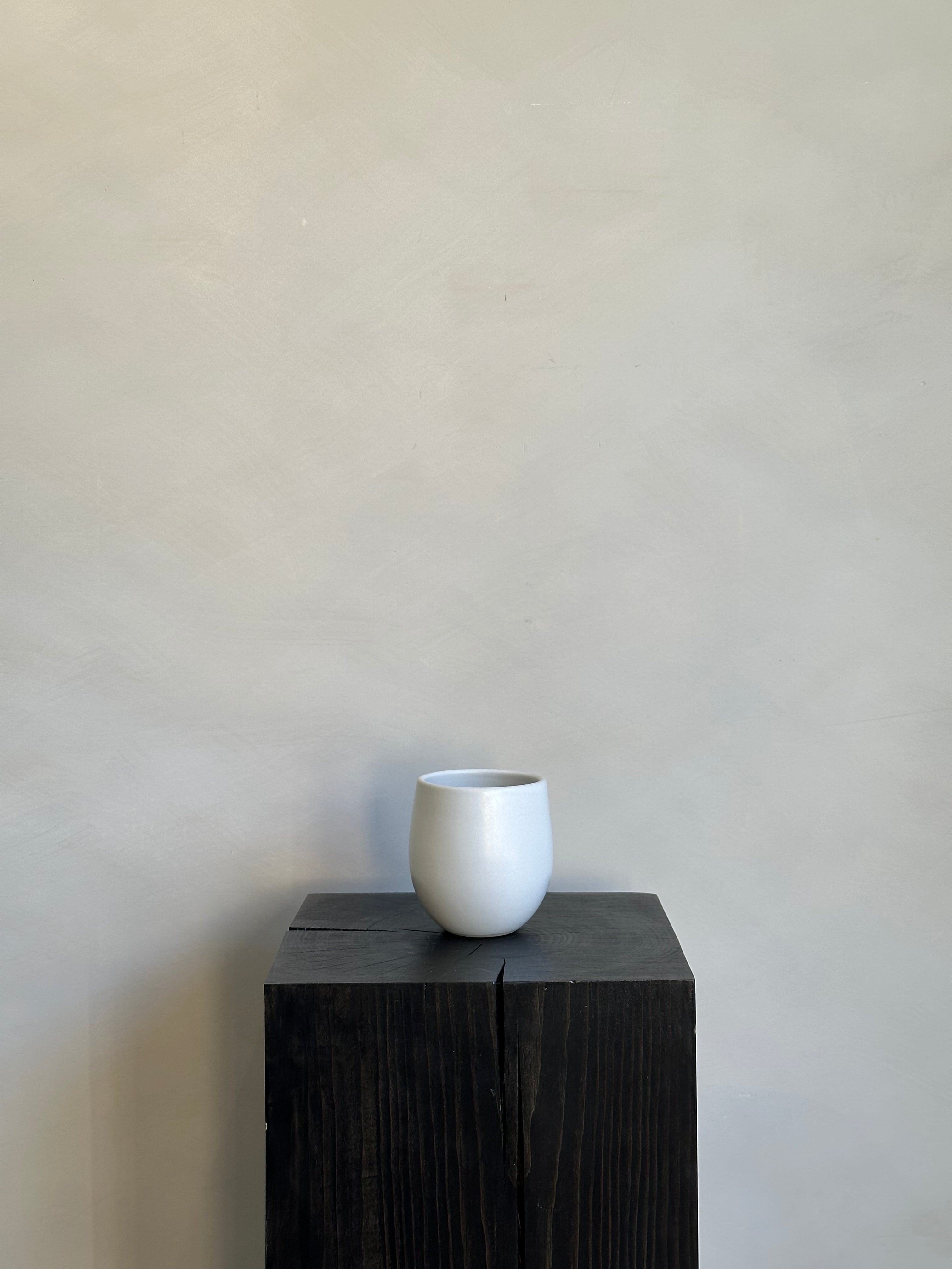 STONEWARE MUG