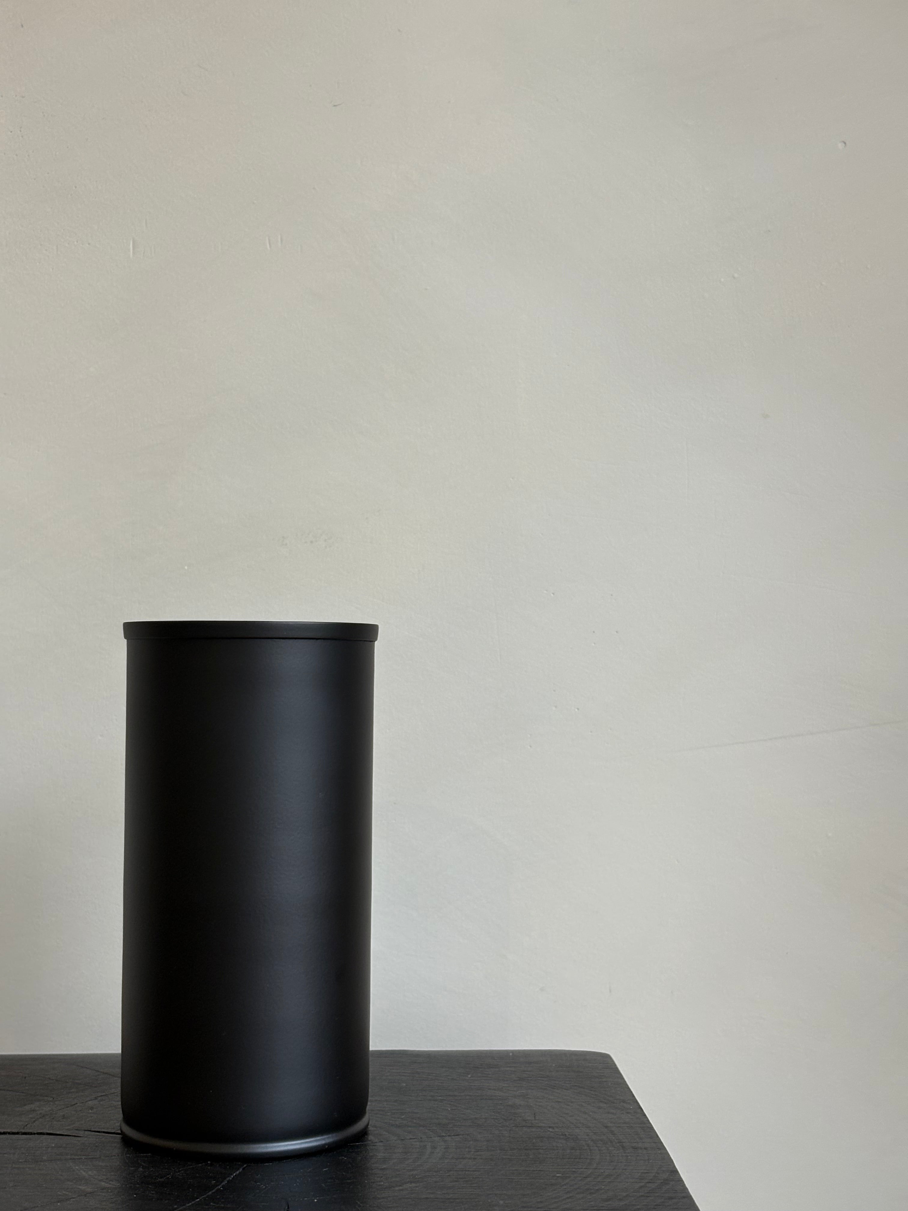 GENUINE BLACK VASE
