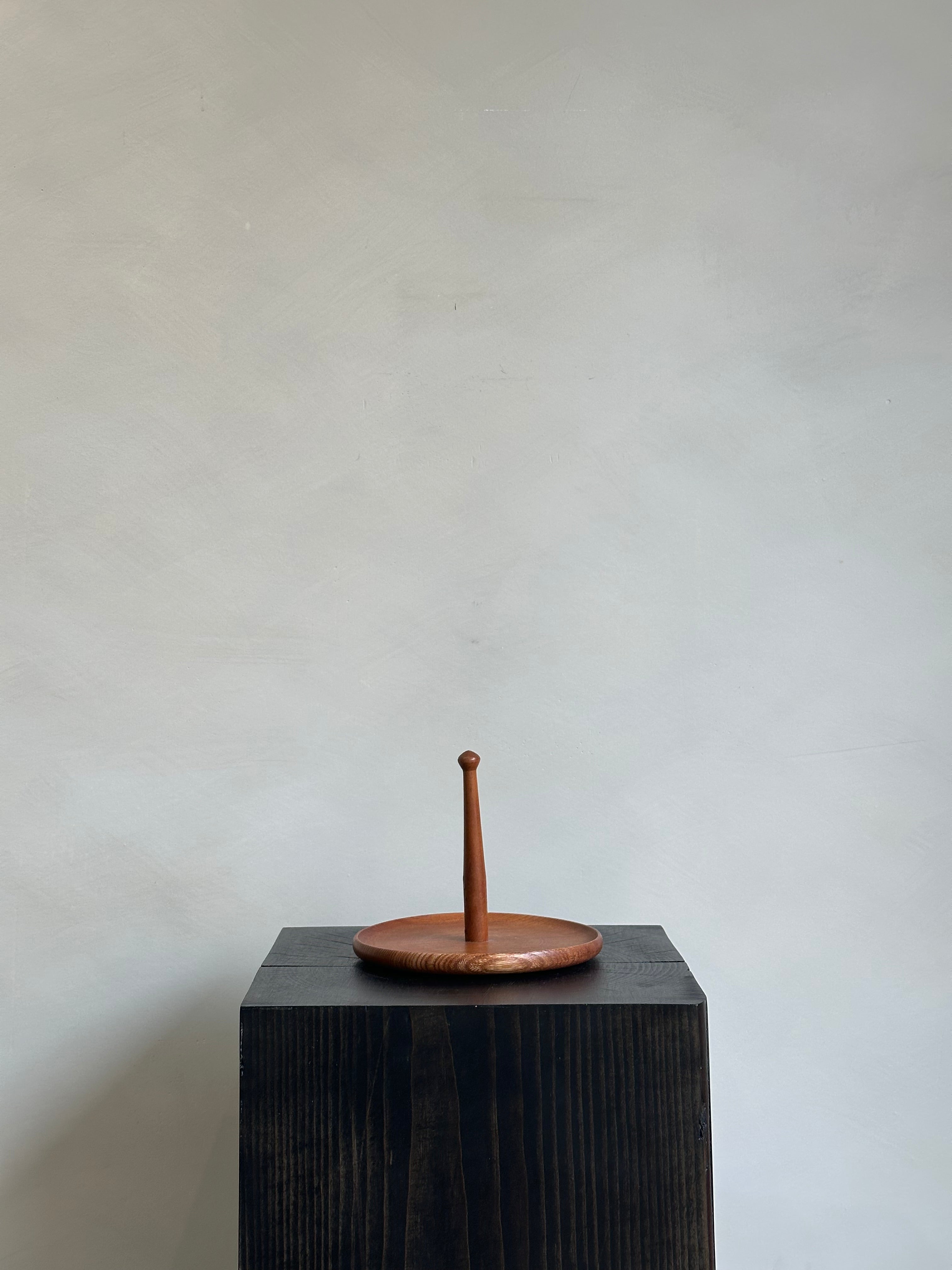 WOODEN JEWELRY TREE