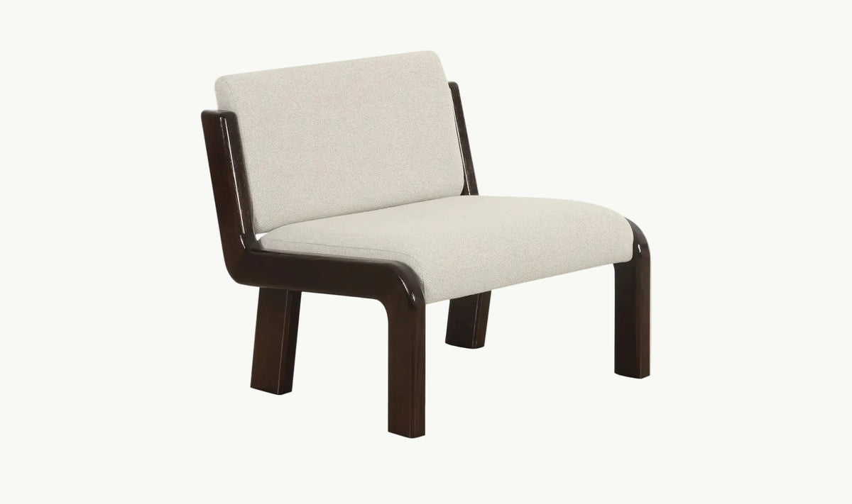 THE FAWN ACCENT CHAIR