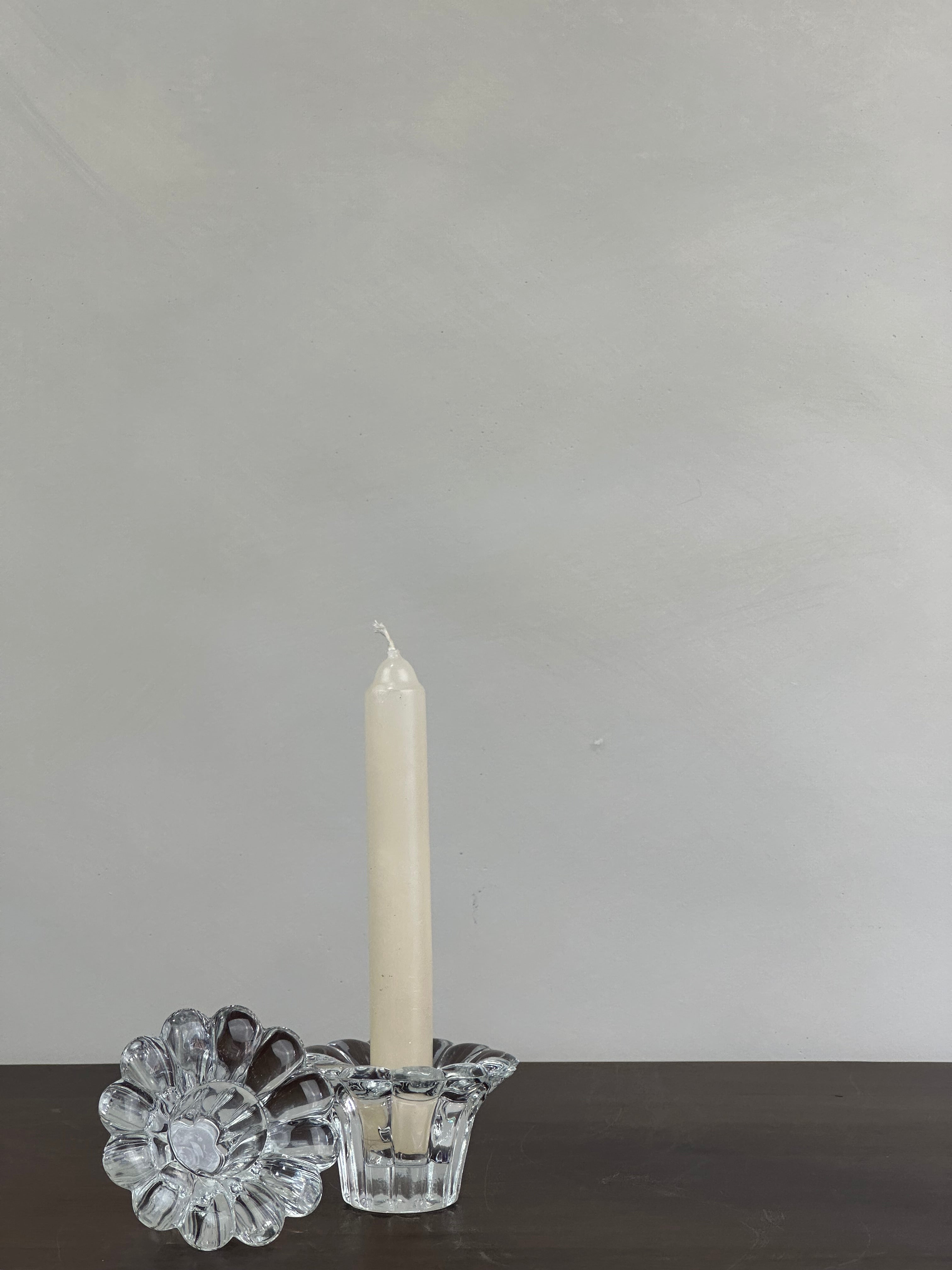 GLASS FLORAL CANDLE HOLDER