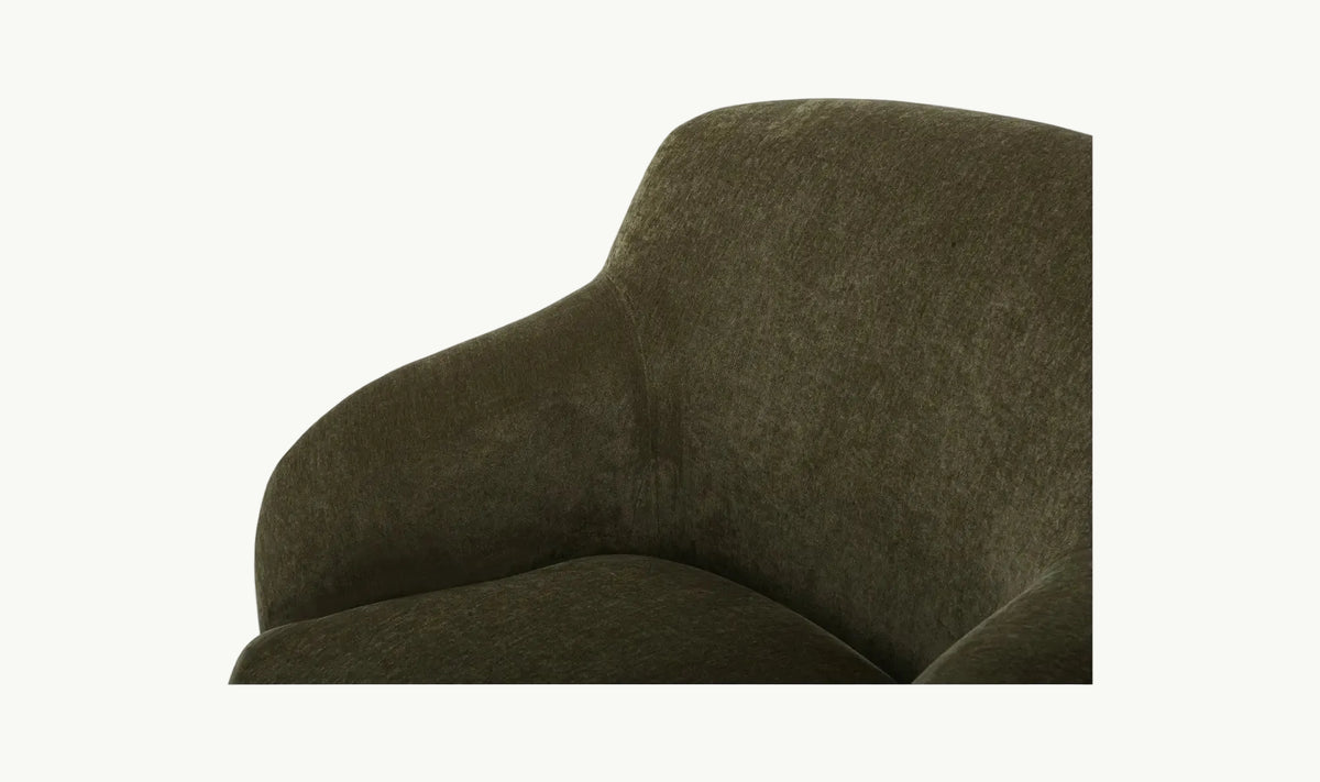 THE HADLEY LOUNGE CHAIR