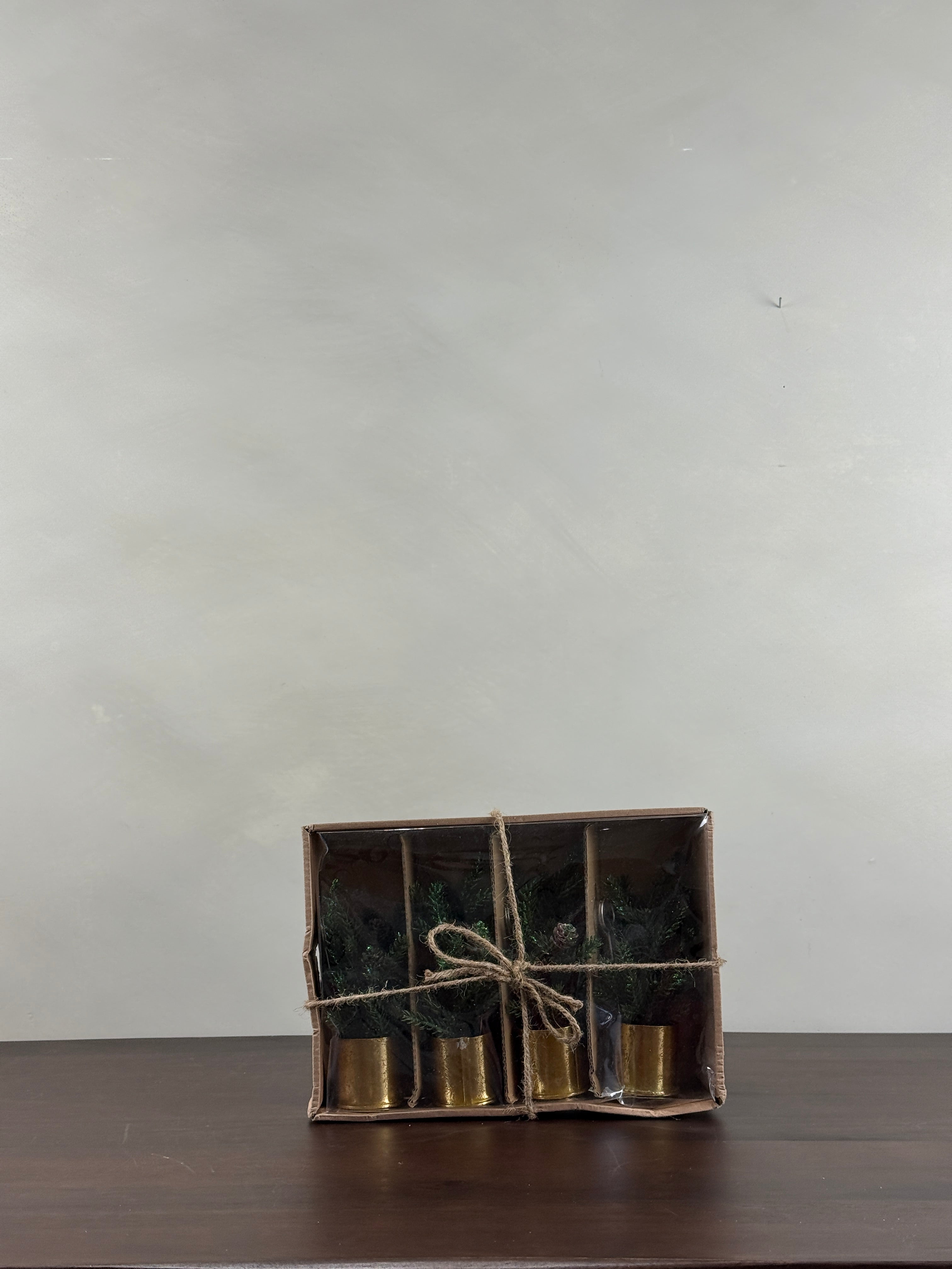 FAUX PINE TREE PLACE CARD HOLDERS