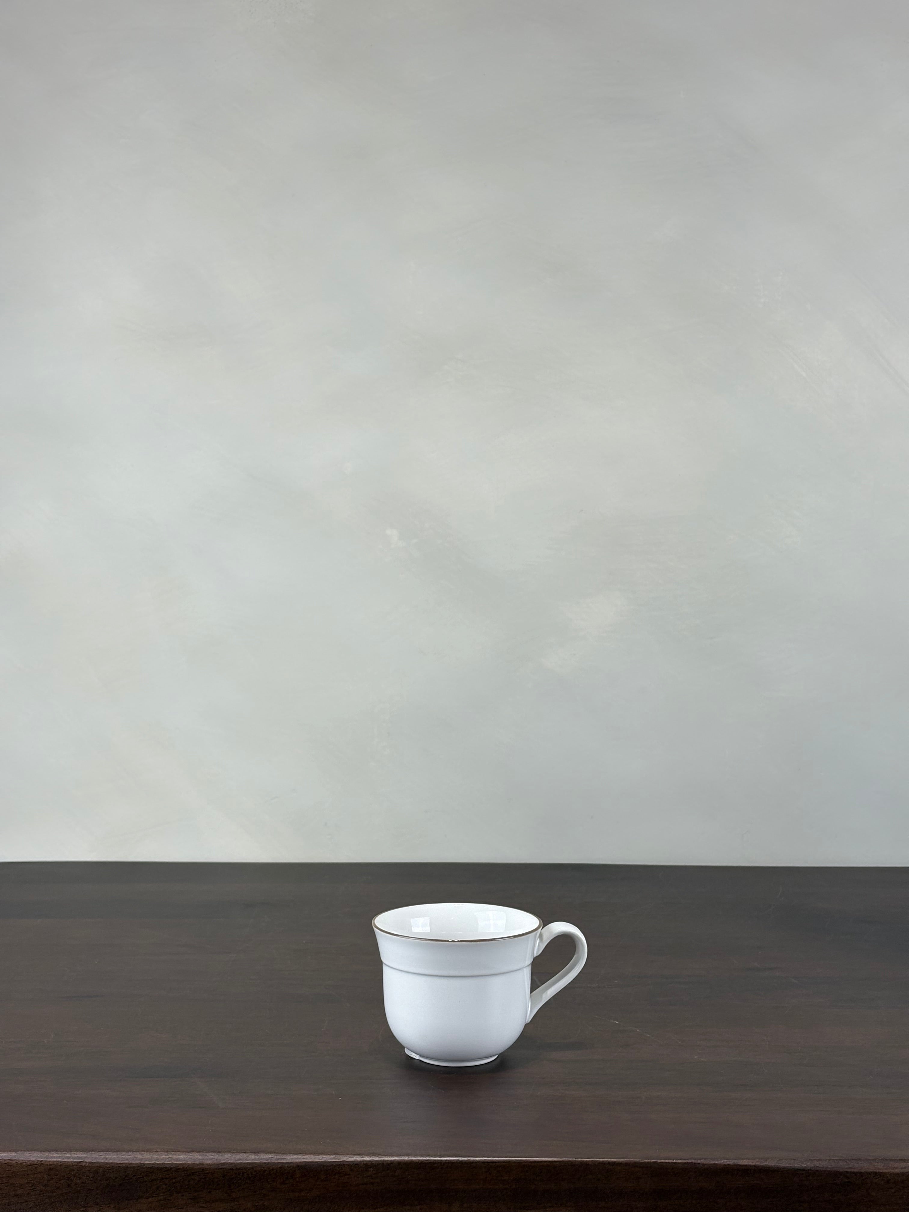 SINGLE CERAMIC TEA CUP