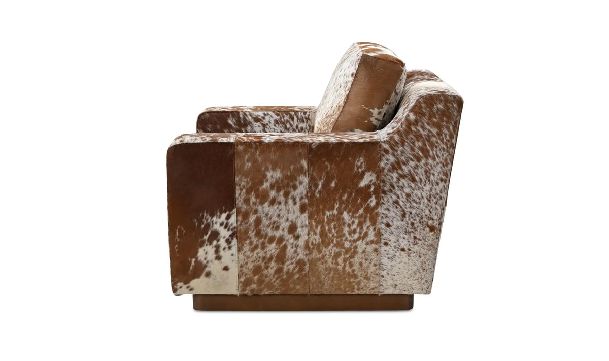 THE OLLIE LOUNGE CHAIR