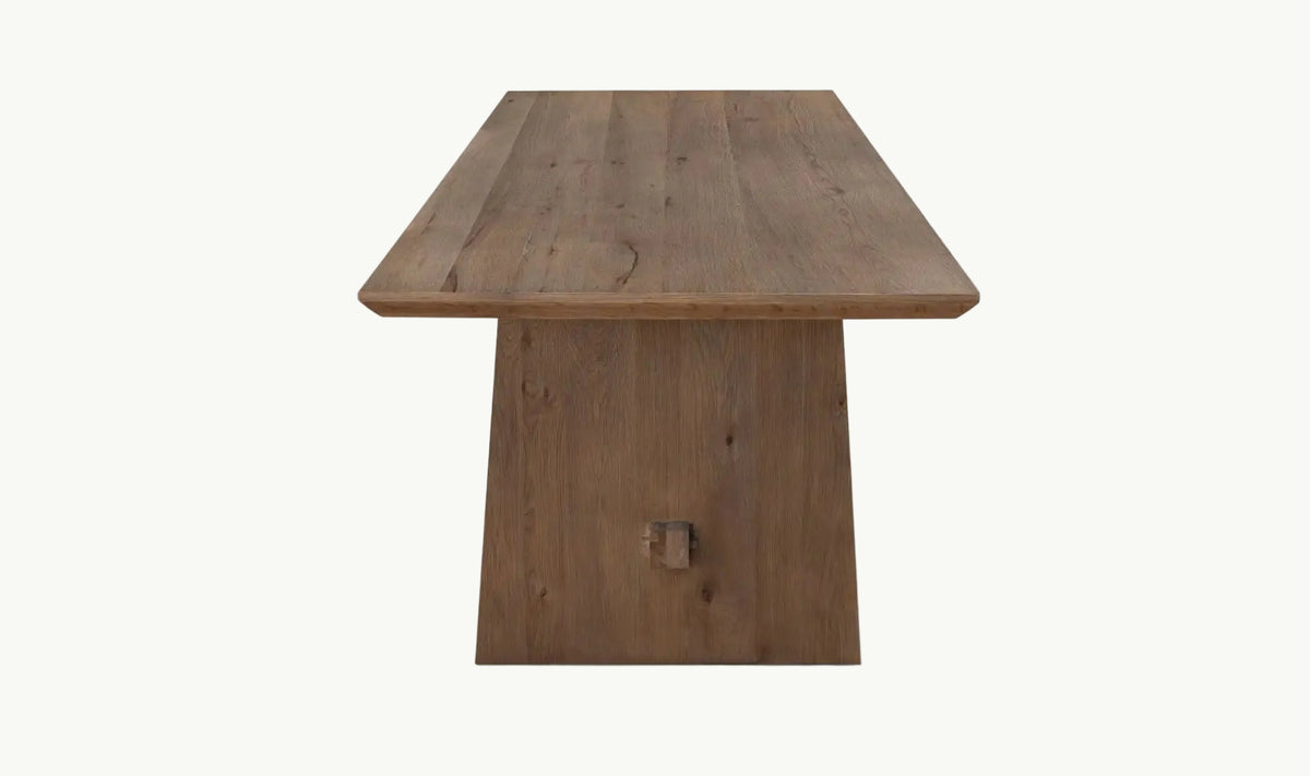 THE SPENCER DINING TABLE