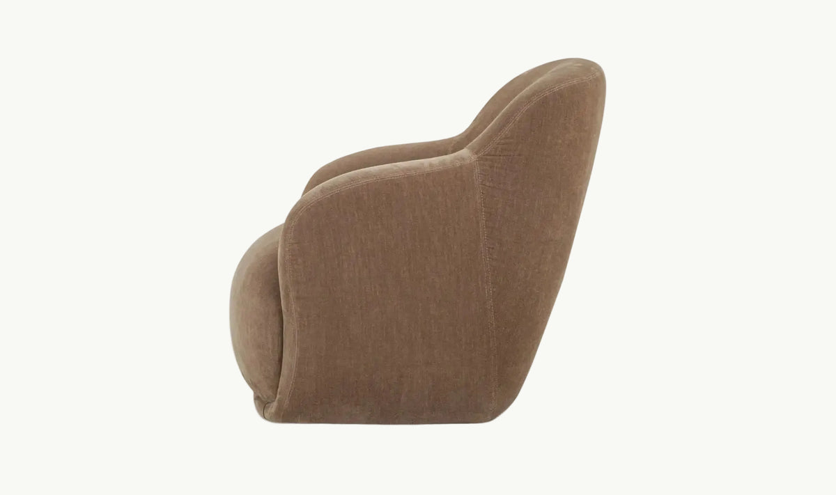 THE HADLEY LOUNGE CHAIR