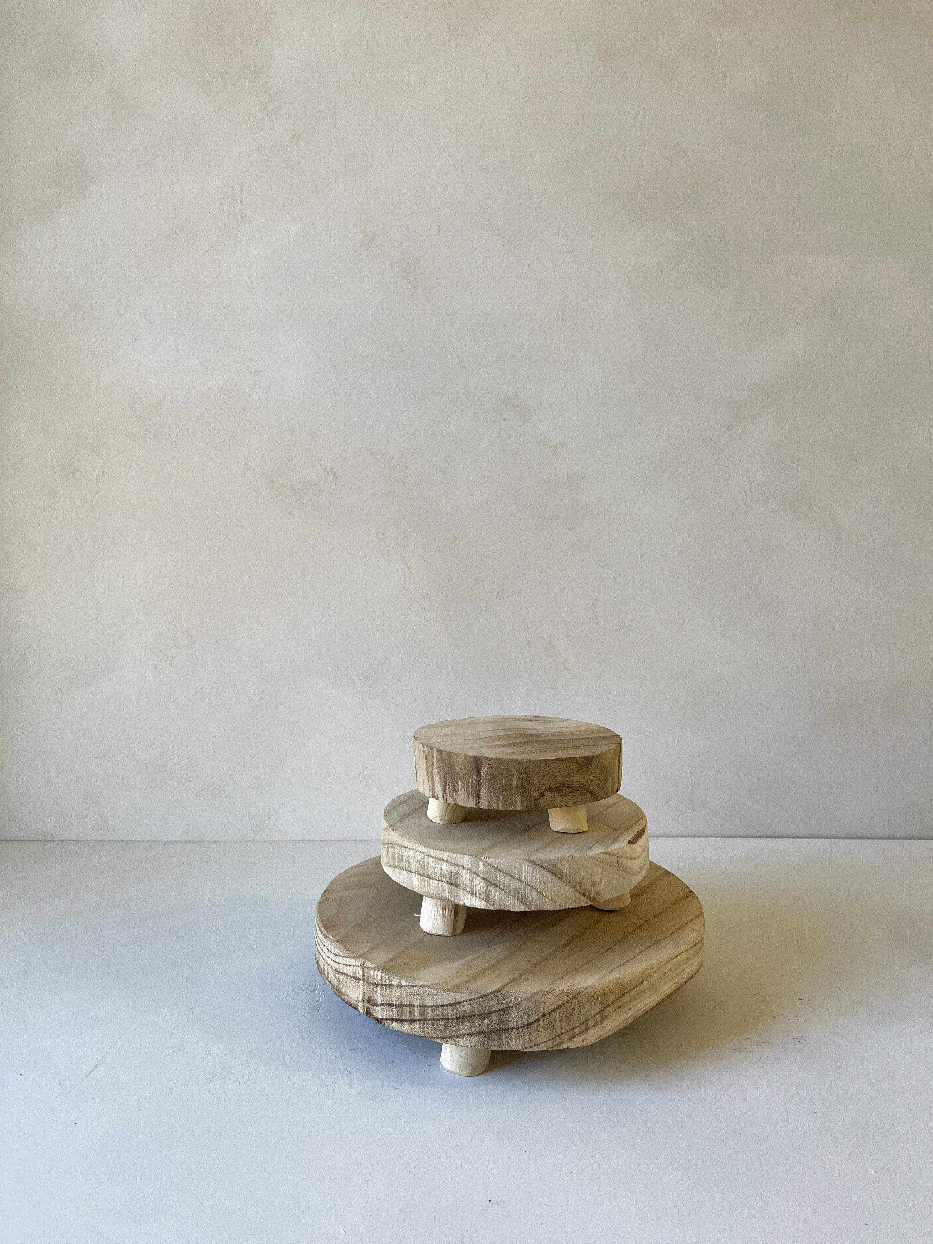 NATURAL WOOD RISER