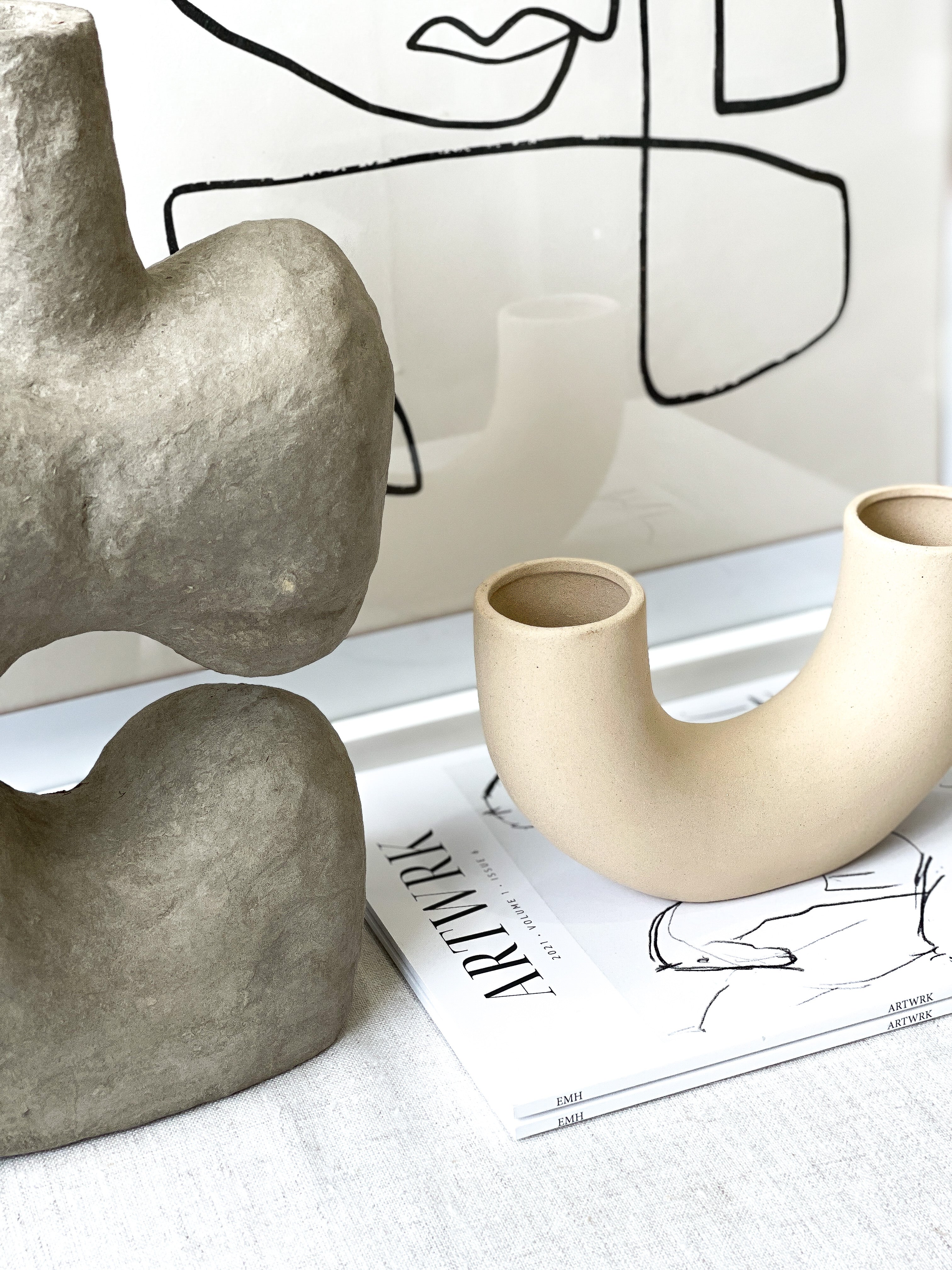 DIEM U-SHAPED VASE